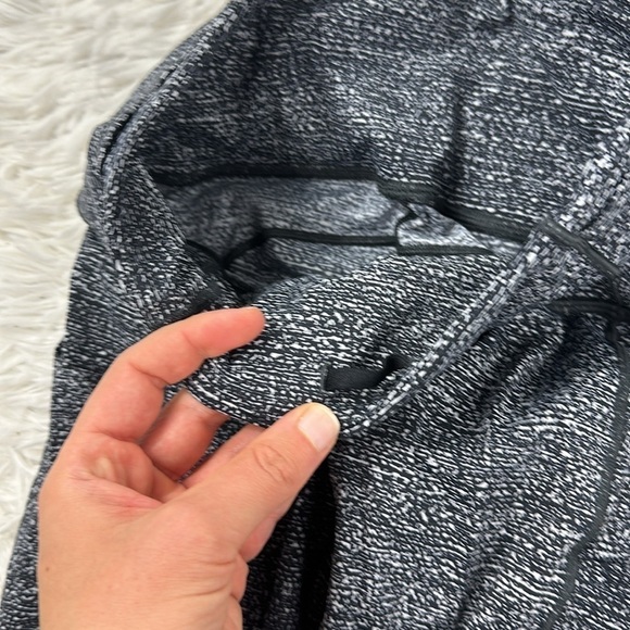 Lululemon Fast & Free Crop II *Nulux 19" Twillines Ice Grey Black - Picture 3 of 5